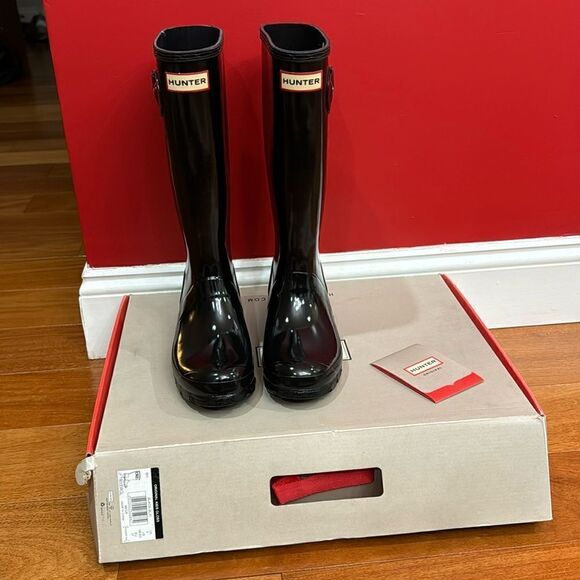 NIB Hunter tall kids original gloss rain boots black size G6/B5 - Picture 1 of 10